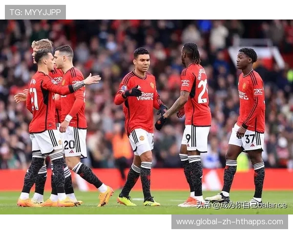 曼联两大争议判罚引讨论绝平背后仍有隐患，曼联绝杀出线