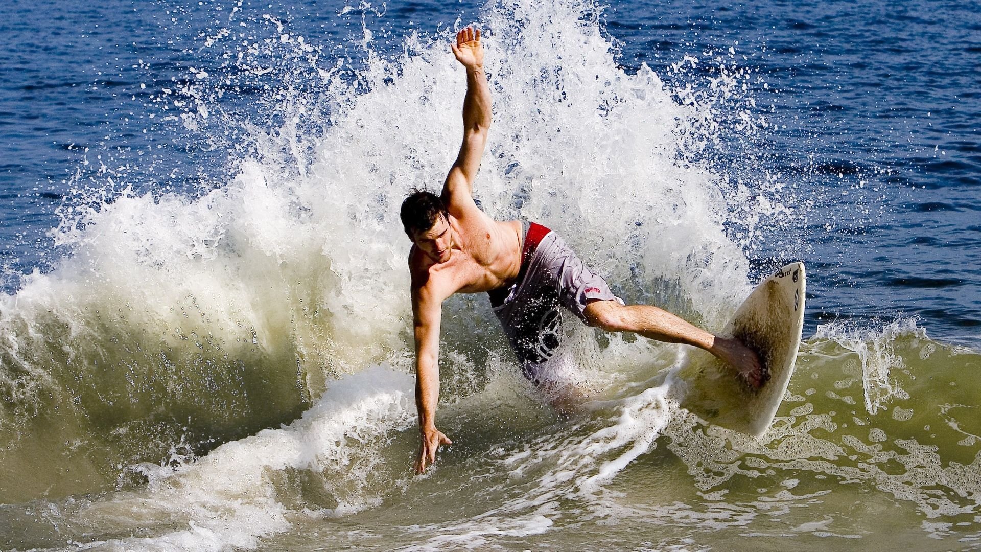 中国男篮用行动诠释中国力量，中国男篮燃动十年全程